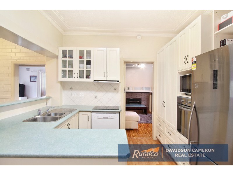 23 Heugh Street, Tamworth NSW 2340