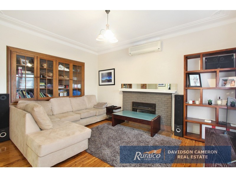 23 Heugh Street, Tamworth NSW 2340