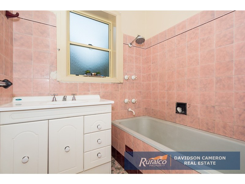 23 Heugh Street, Tamworth NSW 2340