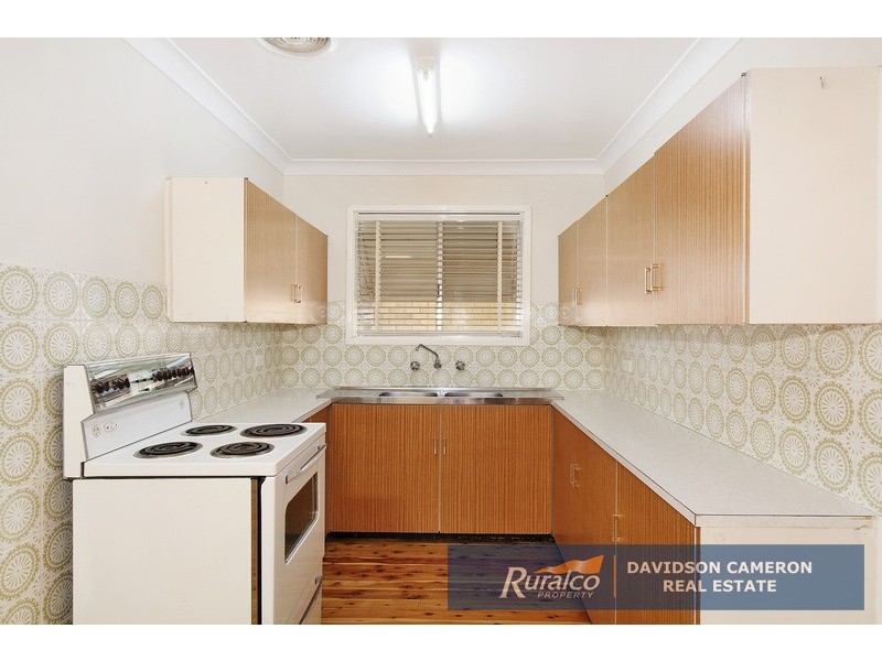 7 Woodstock Street, Tamworth NSW 2340