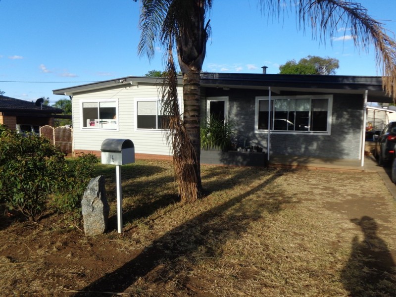 16 McDonald Crescent, Tamworth NSW 2340