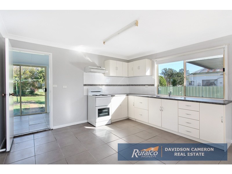 61 South St, Manilla NSW 2346