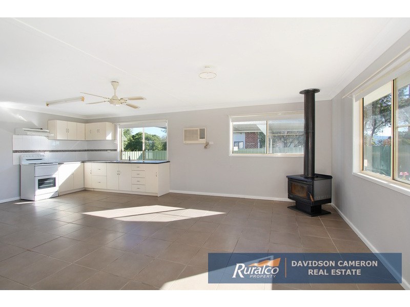 61 South St, Manilla NSW 2346