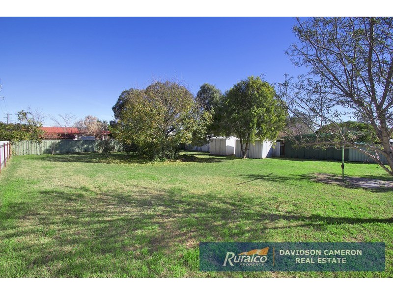 61 South St, Manilla NSW 2346