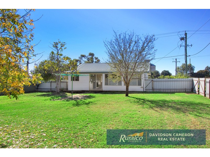 61 South St, Manilla NSW 2346