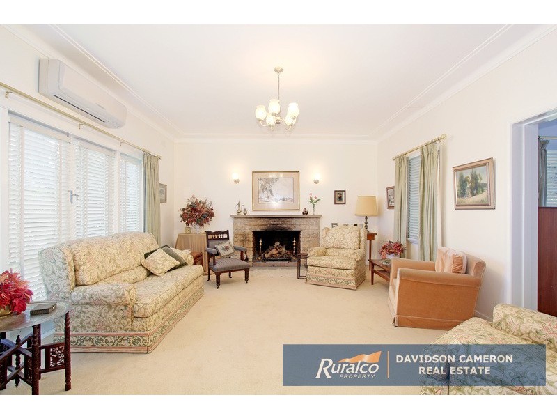 140 Napier Street, Tamworth NSW 2340