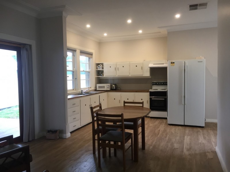 4 High Street, Tamworth NSW 2340