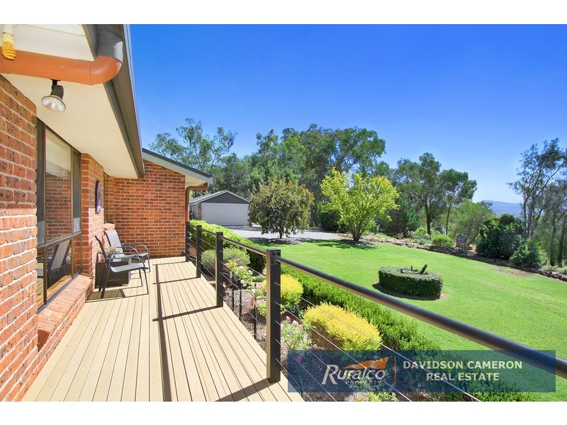 94 Woodside Chase, Kootingal NSW 2352