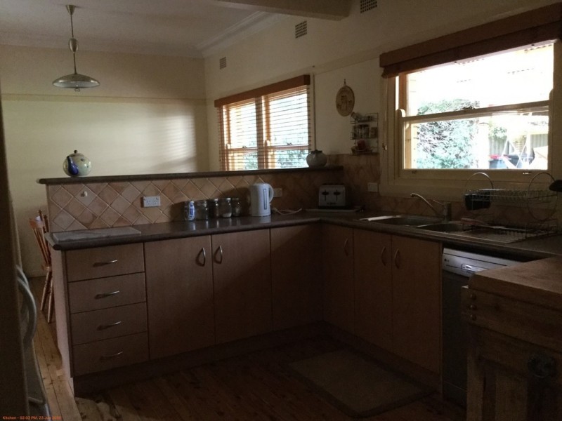 164 Carthage Street, Tamworth NSW 2340