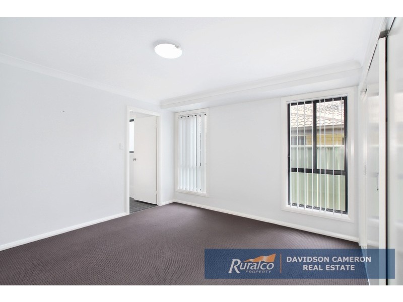 11 Emerald Avenue, Tamworth NSW 2340