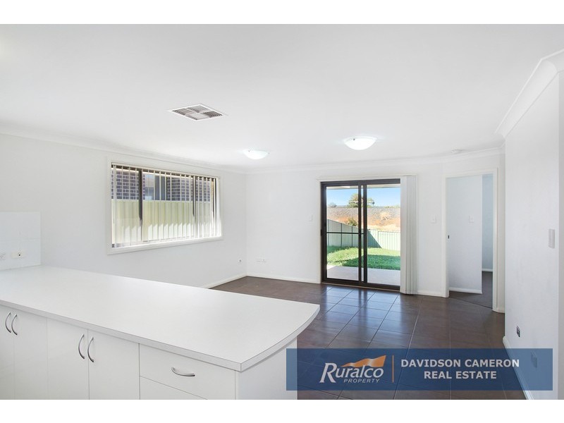 13 Emerald Avenue, Tamworth NSW 2340