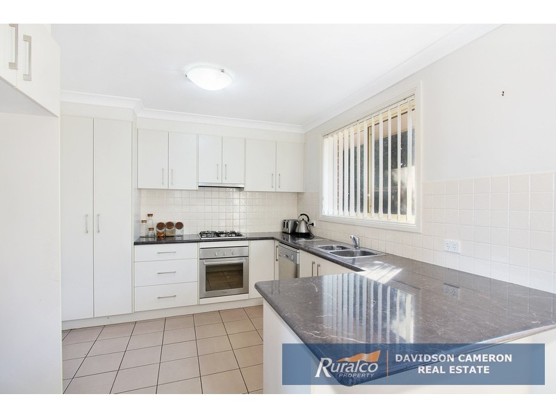 11 Karenvar Avenue, Tamworth NSW 2340