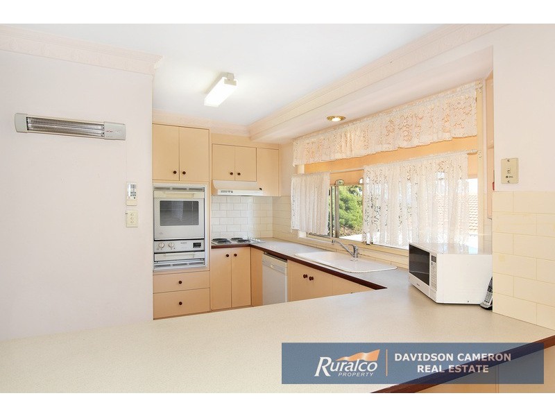 28 Bandalong Street, Tamworth NSW 2340