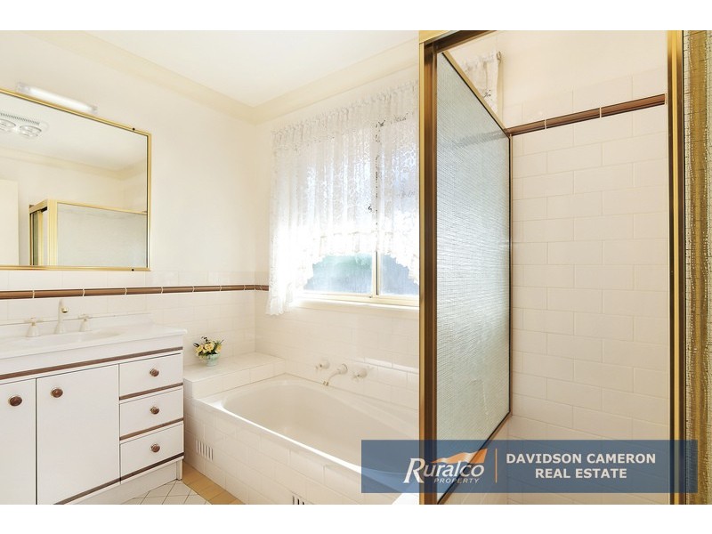 28 Bandalong Street, Tamworth NSW 2340