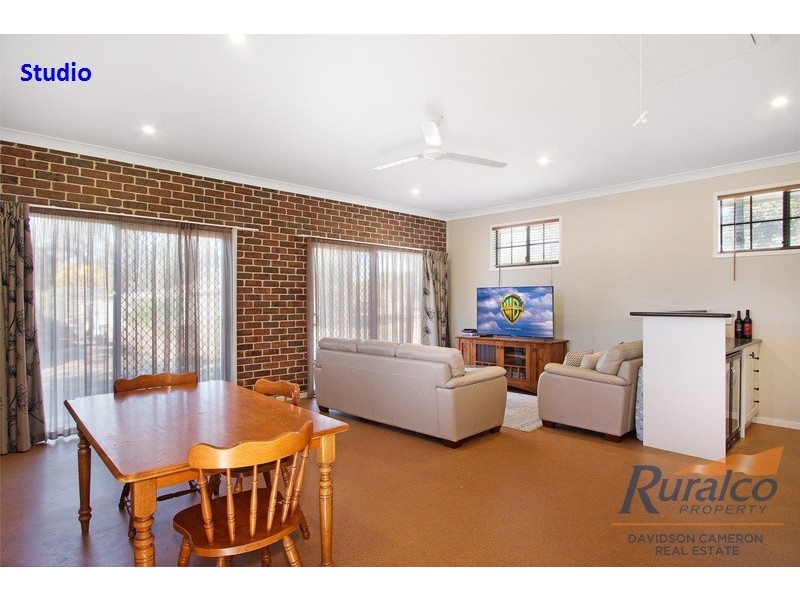 31 Kingswood Drive, Tamworth NSW 2340
