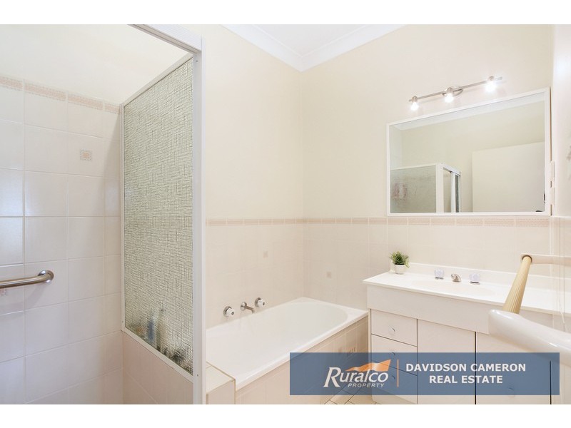 2/4 Cowper Close, Tamworth NSW 2340