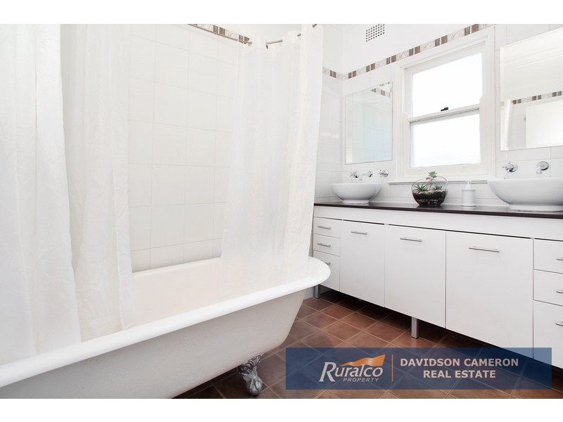 103B Piper Street, Tamworth NSW 2340