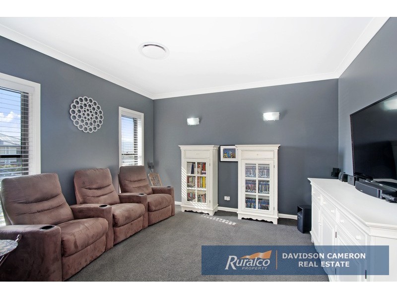 4 Sanctuary Place, Tamworth NSW 2340