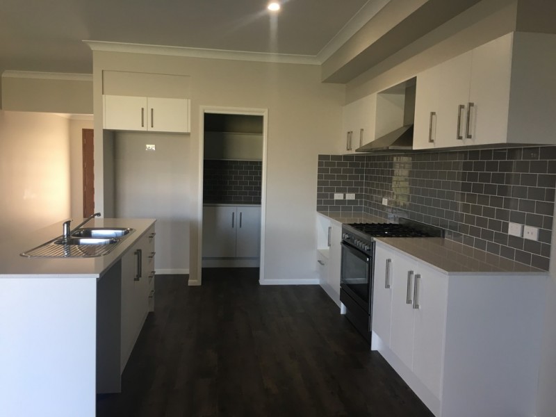100A The Heights, Tamworth NSW 2340