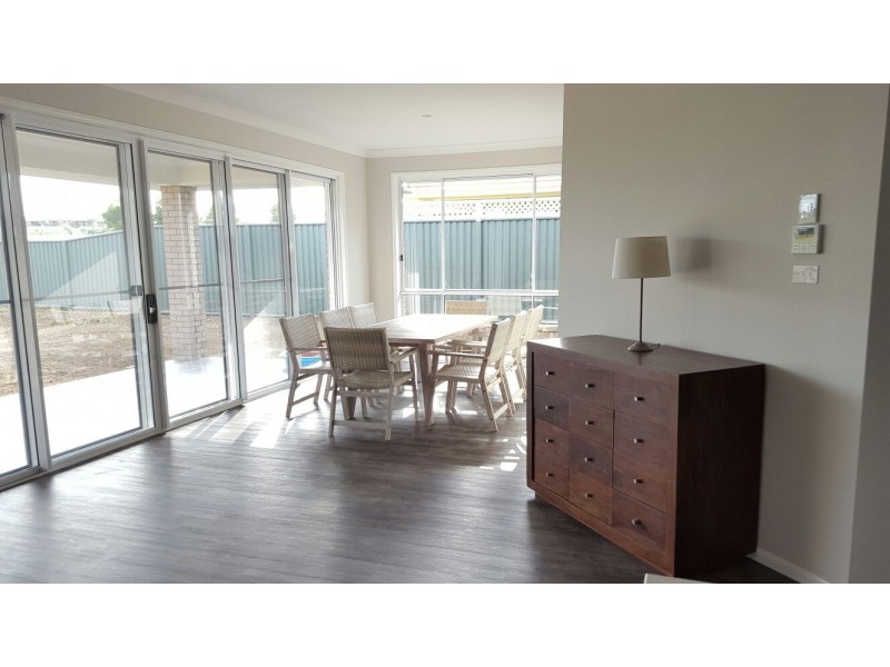 100A The Heights, Tamworth NSW 2340