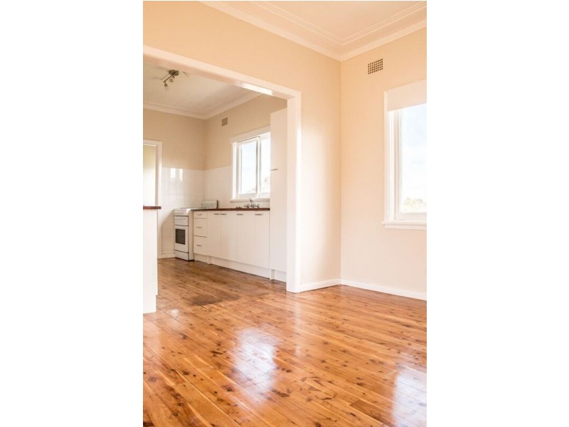 18 Jill Street, Tamworth NSW 2340