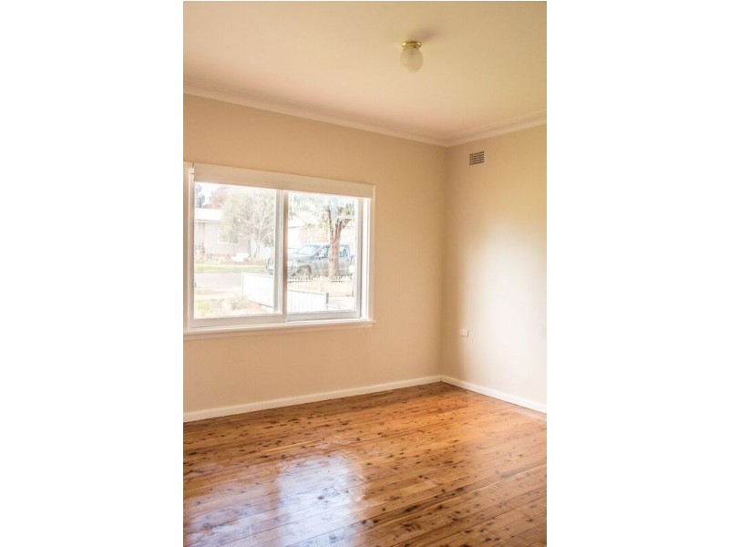 18 Jill Street, Tamworth NSW 2340