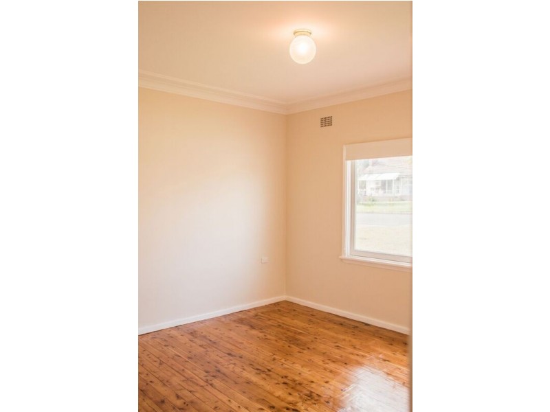 18 Jill Street, Tamworth NSW 2340