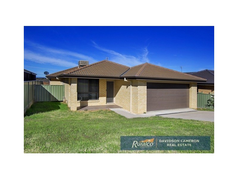 13 Emerald Avenue, Tamworth NSW 2340