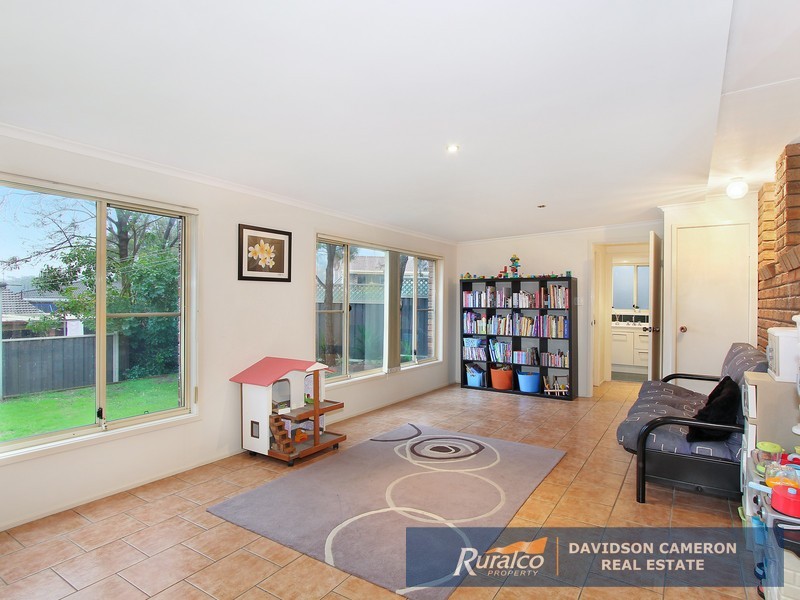 27 Eucalypt Avenue, Tamworth NSW 2340