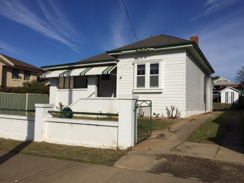 69A Church Street, Tamworth NSW 2340