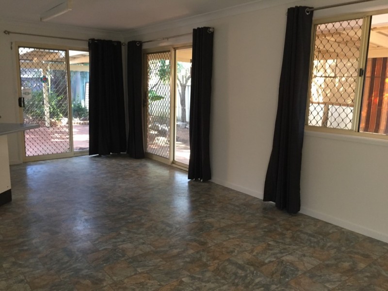 26 Links Ave, Tamworth NSW 2340