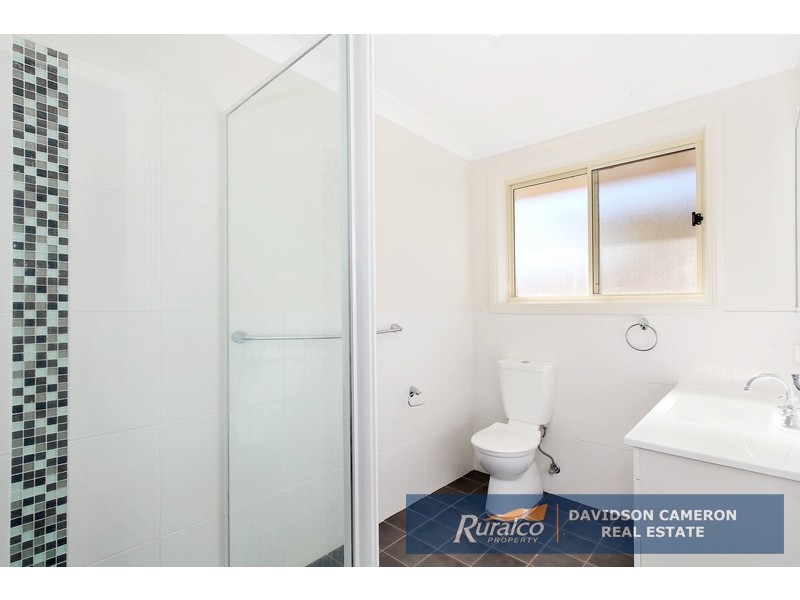 11 Karenvar Avenue, Tamworth NSW 2340