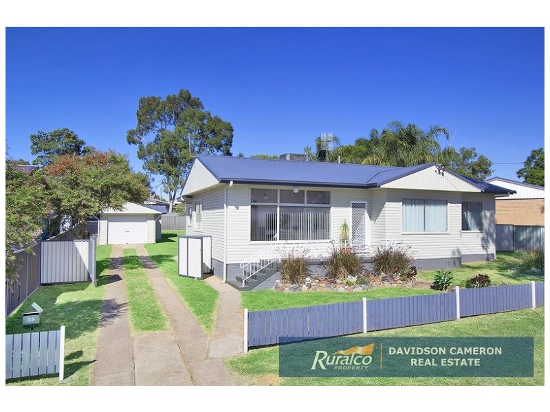 29 Holland Street, Tamworth NSW 2340