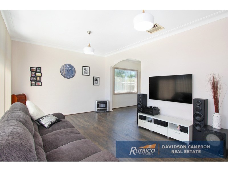 29 Holland Street, Tamworth NSW 2340