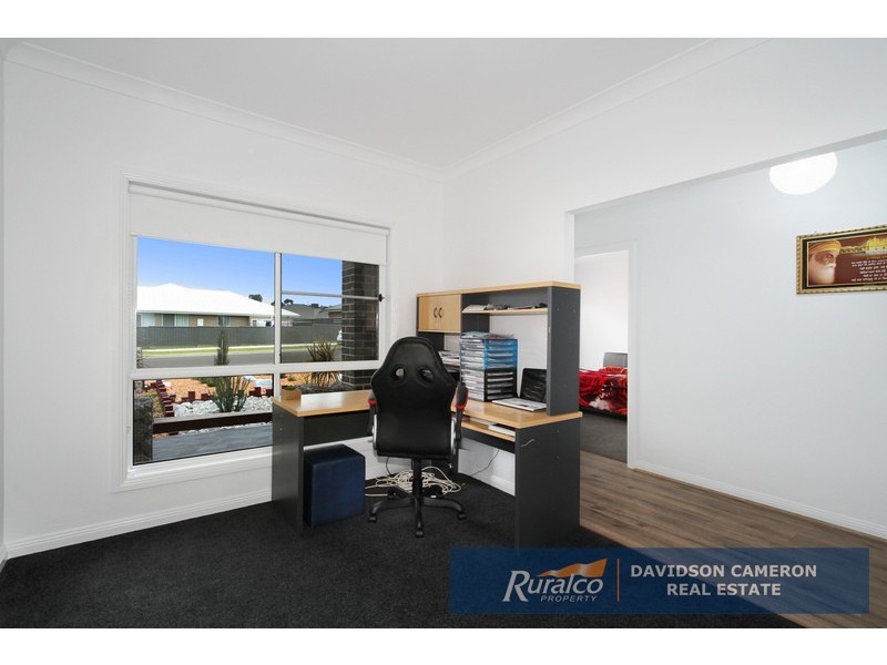 19 Kingham Street, Tamworth NSW 2340