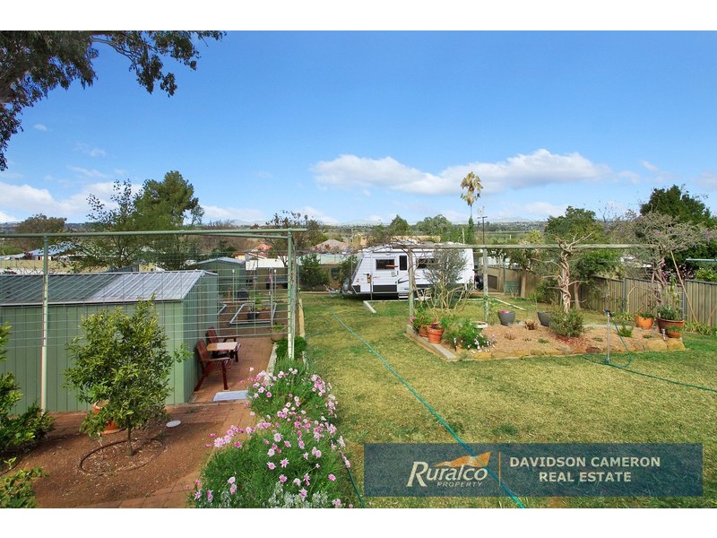 31 Valley Drive, Tamworth NSW 2340