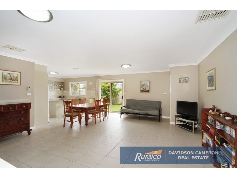 42 Campbell Road, Tamworth NSW 2340