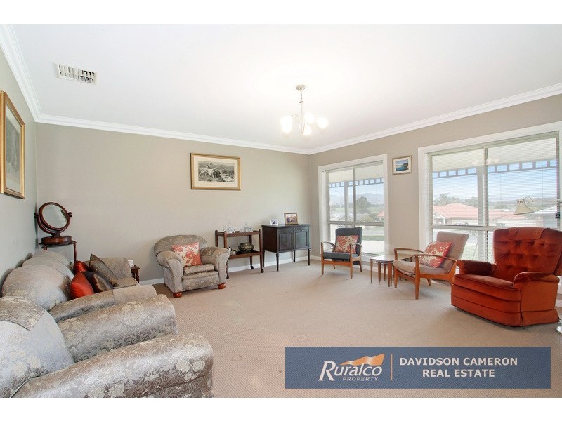 42 Campbell Road, Tamworth NSW 2340