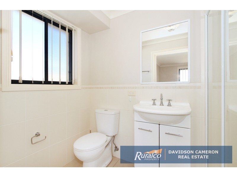 33 Warrah Drive, Tamworth NSW 2340