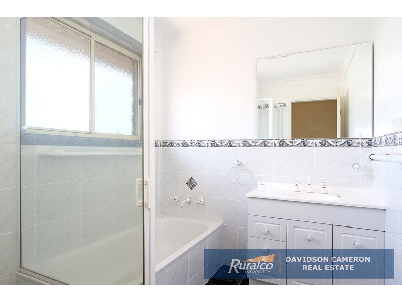 113 Glengarvin Drive, Tamworth NSW 2340
