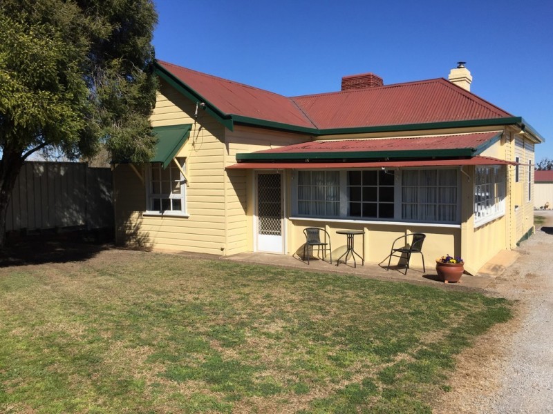 1/371 Armidale Road, Tamworth NSW 2340