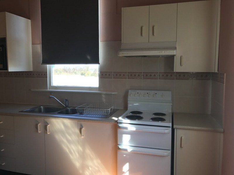 1/371 Armidale Road, Tamworth NSW 2340