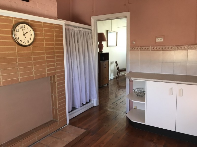 1/371 Armidale Road, Tamworth NSW 2340