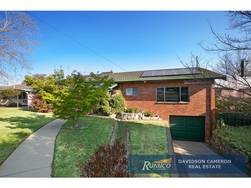 39 Johnston Street, Tamworth NSW 2340
