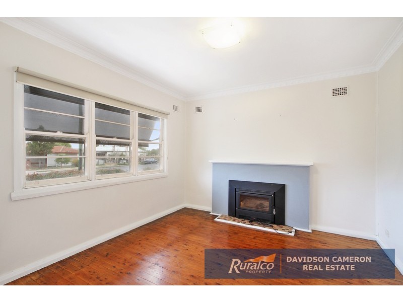 11 Kathleen Street, Tamworth NSW 2340