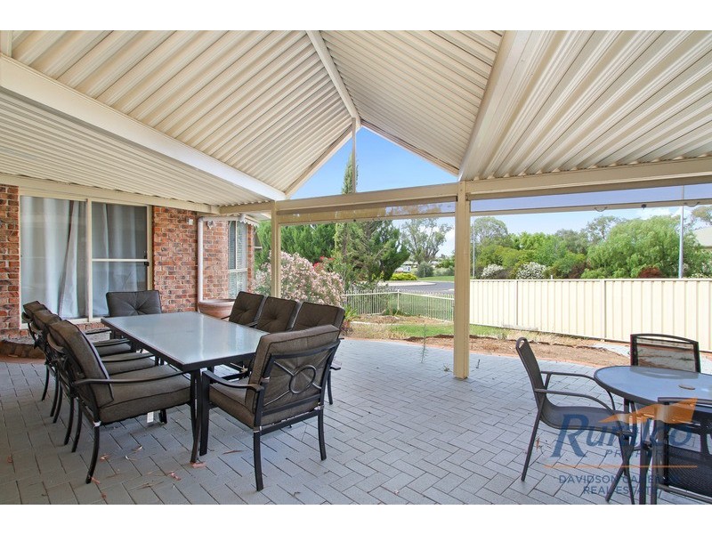 126 Edward Street, Tamworth NSW 2340