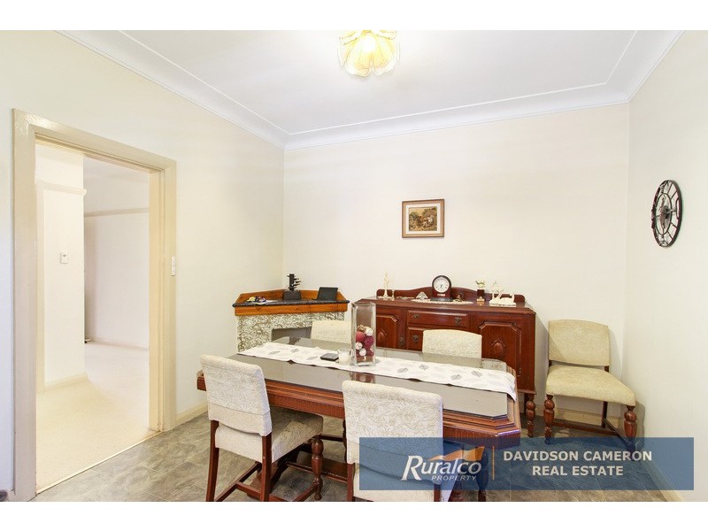 8 Scott Road, Tamworth NSW 2340