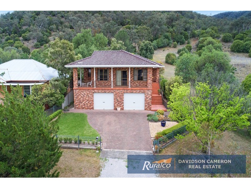 114 Raglan Street, Tamworth NSW 2340