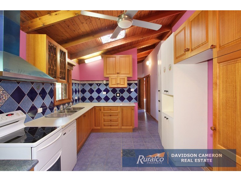 11 Lawson Place, Tamworth NSW 2340