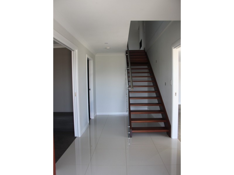 12 Currawong Drive, Tamworth NSW 2340